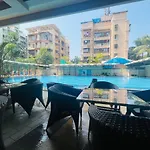 One Bedroom Apartment- Near Kokilaben Ambani Hospital, Andheri West